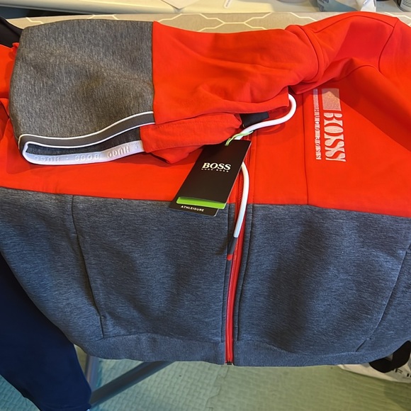 Hugo Boss - Picture 2 of 2